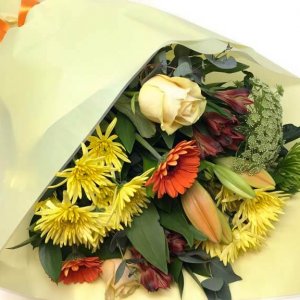 florists choice traditional bouquet
