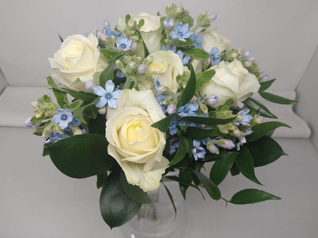 imgi_38_Heloise-flowers-2